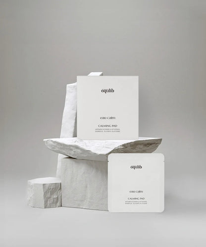 EQULIB eau calm pad pouch.